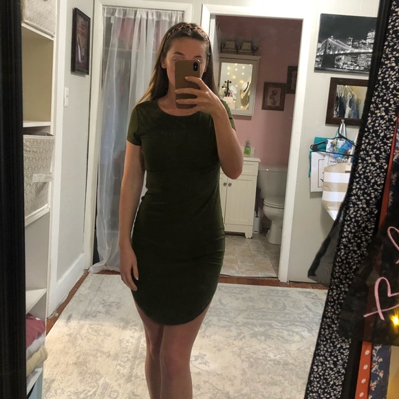 Army green tshirt dress - Picture 1 of 4